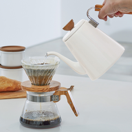 Coffee Pour Over Brewing Kettle Bona, 800mL, White Enamel